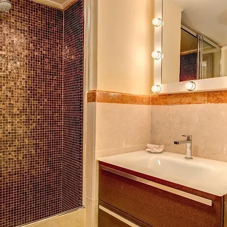 بيت ضيافة Suiteinrome Center روما